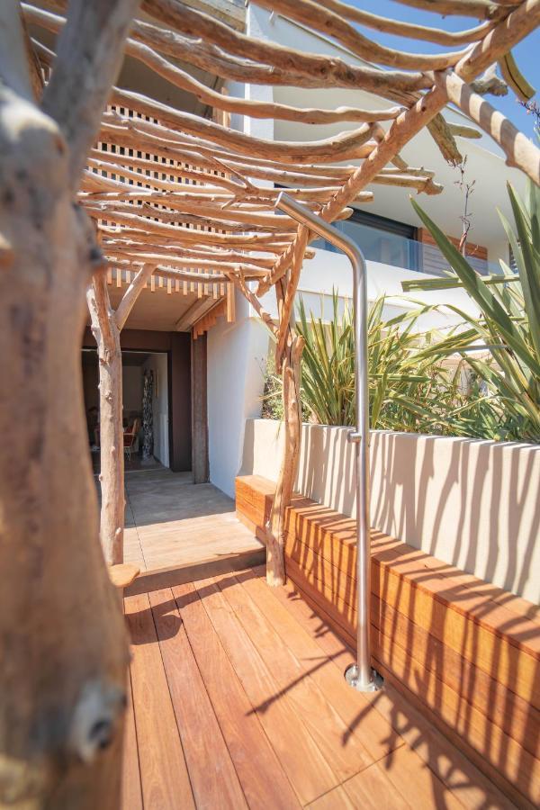 Villa Ananda - Chandra - Un Havre De Paix Entre Mer Et Etangs การ์นง-ปลาจ ภายนอก รูปภาพ